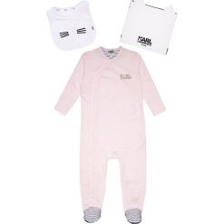 KARL LAGERFELD BABY SCHLAFANZUG + LAETZCHEN SET Piżama hellrose. Bielizna dla chłopców KARL LAGERFELD, z bawełny. Za 359.00 zł.