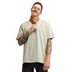 Męska luźna turystyczna koszulka kolarska z krótkim rękawem Kolarstwo Siroko. Zielone buty sportowe męskie SIROKO, z bawełny, bez zapięcia, rowerowe. Za 170.00 zł.