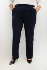 Klasyczne granatowe spodnie z gumką i kieszeniami On Repeat czarne Plus Size Oversize. Czarne spodnie materiałowe damskie Moda Size Plus Iwanek, plus size, bez wzorów, z elastanu. Za 169.90 zł.