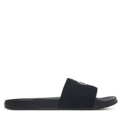 Klapki Calvin Klein. Czarne klapki damskie Calvin Klein, bez wzorów, bez obcasa. Za 169.99 zł.