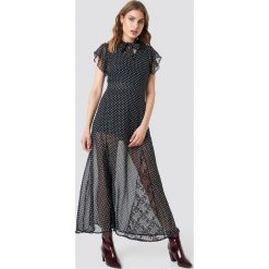 Trendyol Sukienka maxi Flounce Sleeve - Black. Sukienki damskie marki Trendyol. W wyprzedaży za 60.57 zł.