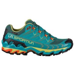 Buty turystyczne damskie La Sportiva Ultra Raptor II GTX. Zielone obuwie sportowe damskie La Sportiva, bez wzorów. Za 830.10 zł.