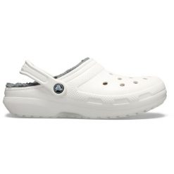 Sandały CROCS CLASSIC LINED CLOG Biały. Białe sandały damskie Crocs, bez wzorów, z gumy, bez obcasa, bez zapięcia. Za 394.00 zł.