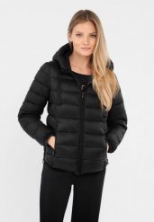 Pikowana kurtka J-NORDIC. Czarne kurtki damskie Volcano, na zimę, plus size, bez wzorów, z materiału, bez kaptura. Za 299.99 zł.