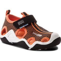 Sandały GEOX - J Wader C J5230C 01415 C0038 S Black/Orange. Sandały dziewczęce marki Geox. W wyprzedaży za 179.00 zł.