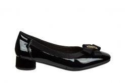 Półbuty Loretta Vitale W5314 Black, Czarny, Skóra lakierowana - 38. Czarne półbuty damskie Loretta Vitale, bez wzorów, z lakierowanej skóry, eleganckie, bez obcasa, na obcasie, bez zapięcia. W wyprzedaży za 206.10 zł.