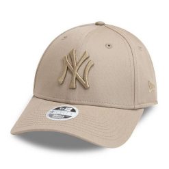 Damska czapka z daszkiem New Era MLB New York Yankees. Brązowe czapki i kapelusze damskie New Era, bez wzorów, eleganckie. Za 109.99 zł.