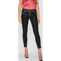 Trussardi Jeans - Jeansy Lea. Jeansy damskie marki TRUSSARDI JEANS. W wyprzedaży za 399.90 zł.