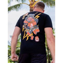 MANTO x Yauhen Abu t-shirt ONI czarny. Czarne t-shirty męskie Manto, m, bez wzorów, sportowe, bez kołnierzyka. Za 109.00 zł.