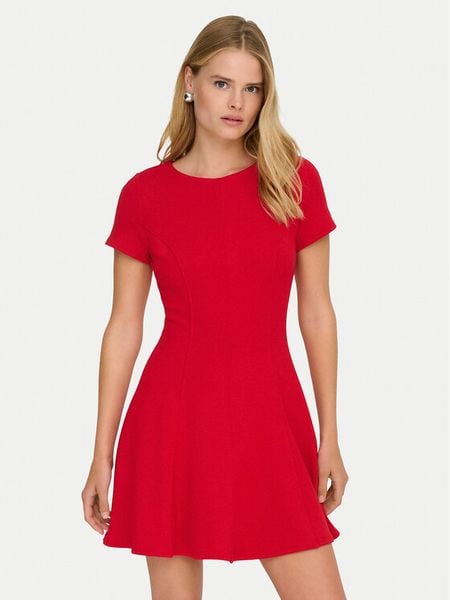 ONLY Sukienka codzienna Kenya 15370506 Czerwony Regular Fit. Czerwone sukienki damskie Only, na co dzień, l, bez wzorów, z wiskozy, bez kołnierzyka, bez ramiączek, proste. Za 189.99 zł.