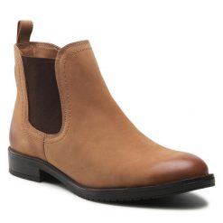 Botki Lasocki. Brązowe botki damskie Lasocki, bez obcasa, na płaskiej podeszwie, bez zapięcia. Za 229.99 zł.