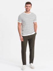 Klasyczne spodnie męskie chino z delikatną teksturą - khaki V2 OM-PACP-0188 - XXL. Brązowe spodnie materiałowe męskie Ombre Clothing, l, bez wzorów, z bawełny, klasyczne. W wyprzedaży za 159.99 zł.