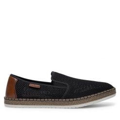 Loafersy Rieker. Czarne półbuty damskie Rieker, bez wzorów, bez obcasa, na płaskiej podeszwie, bez zapięcia. Za 379.99 zł.