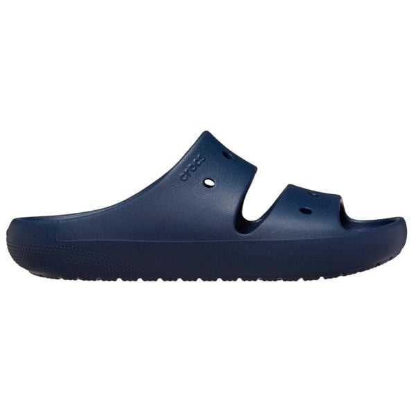 Klapki damskie Crocs Classic V2. Niebieskie klapki damskie Crocs, bez wzorów, z materiału, klasyczne, bez obcasa. Za 135.99 zł.