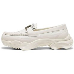 Buty Puma Nitefox Loafer L Palomo, Dla obu płci. Białe obuwie sportowe damskie Puma, bez wzorów, z syntetyku, trekkingowe. W wyprzedaży za 590.00 zł.