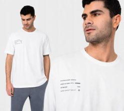 T-SHIRT MĘSKI 4F KOSZULKA SPORTOWA BAWEŁNIANA TTSHM298. Białe koszulki sportowe męskie 4f, m, bez wzorów, z bawełny, bez kołnierzyka, bez ramiączek, na fitness i siłownię. Za 117.00 zł.