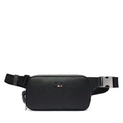 Nerka BOSS. Czarne saszetki męskie Boss, młodzieżowe, małe. Za 449.99 zł.