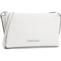 Torebka CALVIN KLEIN - Avant Ew Crossbody K60K605058 107. Listonoszki damskie marki Calvin Klein. Za 399.00 zł.