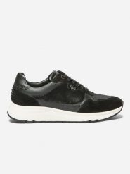 Damskie skórzane buty sportowe TBS Blondie. Czarne obuwie sportowe damskie TBS, bez wzorów, z gumy, tenisowe. Za 319.00 zł.