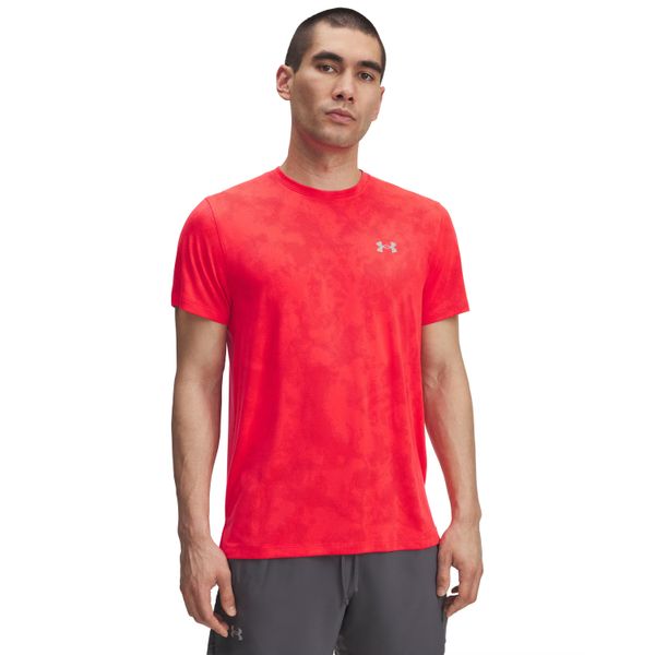 Koszulka Under Armour Launch. Czerwone koszulki sportowe męskie Under Armour, m, bez wzorów, z materiału, bez kołnierzyka, bez ramiączek, na fitness i siłownię. Za 176.20 zł.