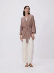Sweter kimono - brązowy. Brązowe swetry damskie Reserved, l, bez wzorów, z bawełny, bez kołnierzyka, bez ramiączek, bez kaptura. Za 139.99 zł.