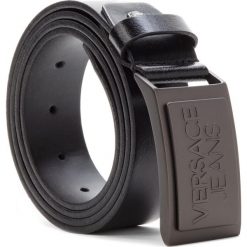 Pasek Męski VERSACE JEANS - D8YSBF16 105 70856 899. Czarne paski damskie Versace Jeans, w paski, z jeansu. Za 409.00 zł.