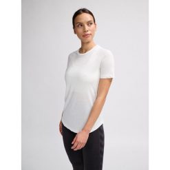 Koszulka damska Hummel MT Vanja. Białe t-shirty damskie Hummel, xs, bez wzorów, sportowe, bez kołnierzyka. Za 132.50 zł.
