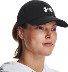 Czapka z daszkiem damska Under Armour Blitzing Adj OSFM czarna 1376705 001. Czarne czapki i kapelusze damskie Under Armour, bez wzorów. Za 78.99 zł.