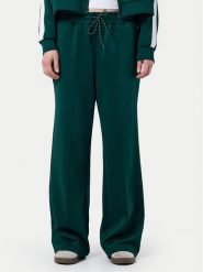 Noisy May Spodnie materiałowe Jenna 27031526 Zielony Relaxed Fit. Zielone spodnie materiałowe damskie Noisy may, m, bez wzorów, z materiału. Za 129.99 zł.