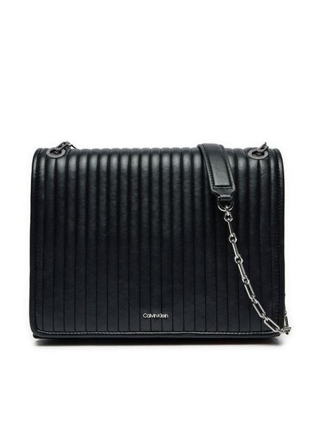 Calvin Klein Torebka Mini Line Quilt Shoulder Bag K60K613080 Czarny. Czarne torebki do ręki damskie Calvin Klein, bez wzorów, ze skóry, bez dodatków. Za 379.99 zł.