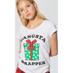Koszulka świąteczna - Biały. Białe t-shirty damskie Cropp. Za 39.99 zł.