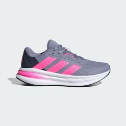 Buty Galaxy 7 Running. Czerwone obuwie sportowe damskie Adidas, bez wzorów, do biegania. Za 231.90 zł.