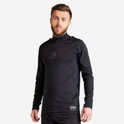 Bluza do piłki nożnej CLR. Czarne bluzy męskie KIPSTA, xs, bez wzorów, z materiału, bez kaptura, do biegania. W wyprzedaży za 49.99 zł.