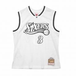 Allen iverson jersey Philadelphia 76ers 1996-97. Białe koszulki sportowe męskie Mitchell & Ness, bez wzorów, z jersey, bez kołnierzyka, bez ramiączek, do koszykówki. Za 497.00 zł.