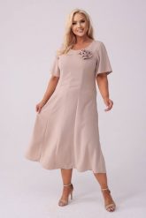 Elegancka sukienka Doris na wesele w kolorze nude PLUS SIZE XXL JESIEŃ. Czerwone sukienki damskie Moda Size Plus Iwanek, na imprezę, na jesień, plus size, bez wzorów, z elastanu, eleganckie, bez kołnierzyka, plus size, bez ramiączek, midi, rozkloszowane. Za 349.90 zł.