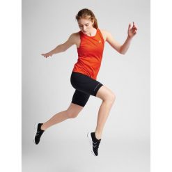 Damska koszulka typu tank top Newline Running. Szare koszulki sportowe damskie Newline, xl, bez wzorów, bez kołnierzyka, bez ramiączek, do biegania. Za 140.00 zł.