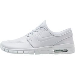 Nike SB STEFAN JANOSKI MAX Tenisówki i Trampki wolf grey/metallic pewter. Trampki i tenisówki damskie marki Nike SB. W wyprzedaży za 455.20 zł.