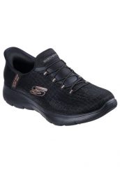 Buty SKECHERS SUMMITS-CLASSY NIGHT SLIP-INS Czarny. Czarne trampki i tenisówki damskie Skechers, bez wzorów, z materiału, bez zapięcia. Za 317.00 zł.
