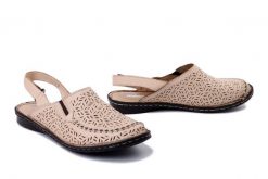 MANITU 820011-08 beige, sandały damskie. Brązowe sandały damskie Manitu, w ażurowe wzory, ze skóry, bez obcasa, bez zapięcia. Za 161.94 zł.