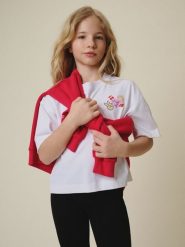 4F T-shirt loose z nadrukiem dziewczęcy - biały 146/152 (10-12 lat). Białe t-shirty i topy dla dziewczynek 4f, bez wzorów, z bawełny, bez ramiączek. Za 49.99 zł.