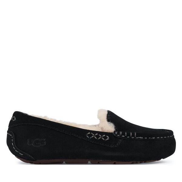 Kapcie Ugg. Czarne kapcie damskie UGG, bez wzorów. Za 569.99 zł.