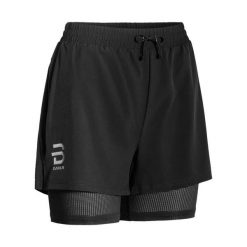 Damskie szorty 2 w 1 Daehlie Sportswear Run. Czarne szorty sportowe damskie DAEHLIE, xs, bez wzorów, z materiału, klasyczne, z standardowym stanem, do biegania. Za 290.00 zł.