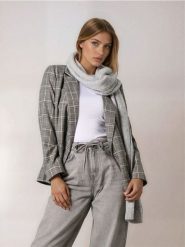 Szalik ze wzorkiem - szary. Szare szaliki i chusty damskie Sinsay, bez wzorów. Za 29.99 zł.
