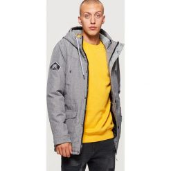 Parka z kapturem - Jasny szary. Parki męskie marki Cropp. W wyprzedaży za 149.99 zł.
