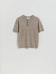 Sweter z krótkim rękawem z lnu - beżowy. Brązowe swetry przez głowę męskie Reserved, l, bez wzorów, z dzianiny, bez kołnierzyka. Za 179.99 zł.