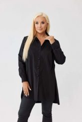 Klasyczna czarna koszula Elena zapinana na guziki, asymetryczny krój PLUS SIZE XXL OVERSIZE JESIEŃ. Czarne bluzki damskie Moda Size Plus Iwanek, plus size, bez wzorów, z bawełny, biznesowe, z asymetrycznym kołnierzem, plus size, bez ramiączek. Za 199.90 zł.