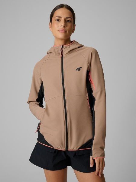 Kurtka softshell wiatroodporna damska 4F 4FRSS26TSOFF645. Brązowe kurtki damskie 4f, s, bez wzorów, z elastanu, z kapturem. Za 172.99 zł.