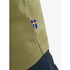 Koszulka z długim rękawem męska Fjallraven Forever Nature Badge L/S. Zielone bluzki z długim rękawem męskie Fjällräven, l, bez wzorów, bez kołnierzyka. Za 203.99 zł.