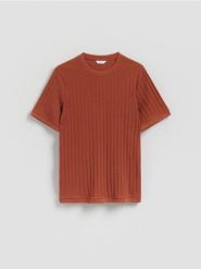 Strukturalny t-shirt regular fit - bordowy. Czerwone t-shirty męskie Reserved, l, bez wzorów, z dzianiny, bez kołnierzyka. Za 79.99 zł.