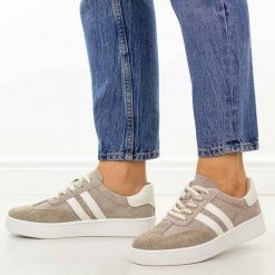 Beżowe skórzane półbuty damskie Filippo Dp7512/26. Brązowe półbuty damskie Filippo, na jesień, bez wzorów, z jeansu, biznesowe, bez obcasa, na płaskiej podeszwie, bez zapięcia. Za 239.00 zł.